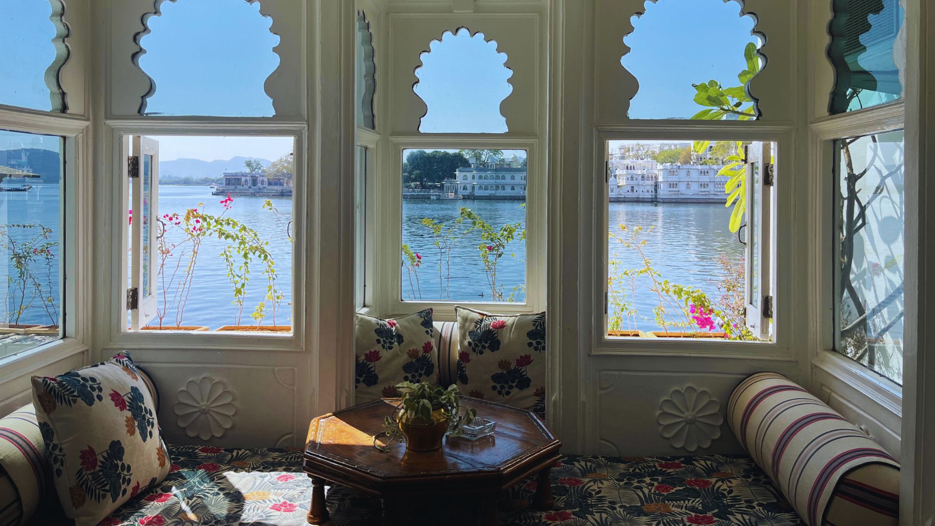 Mount Abu Tour Packages